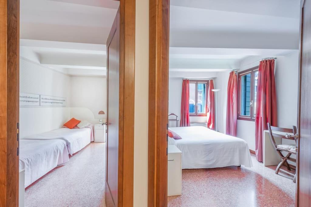 Ca' De La Comare, Relaxing And Elegant Apartment On Canal Grande Benátky Exteriér fotografie