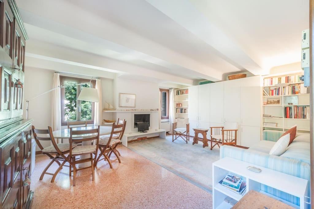 Ca' De La Comare, Relaxing And Elegant Apartment On Canal Grande Benátky Exteriér fotografie